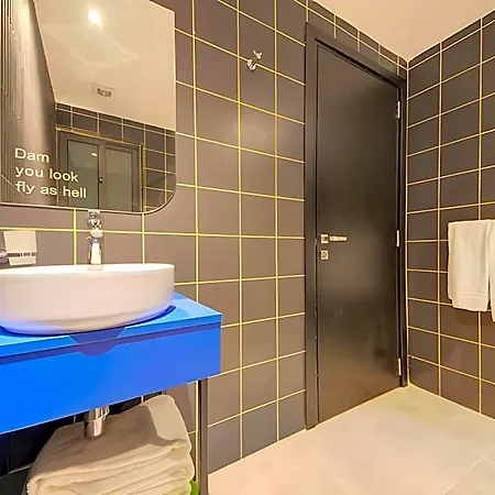 Ikyk - St Julian's 3*